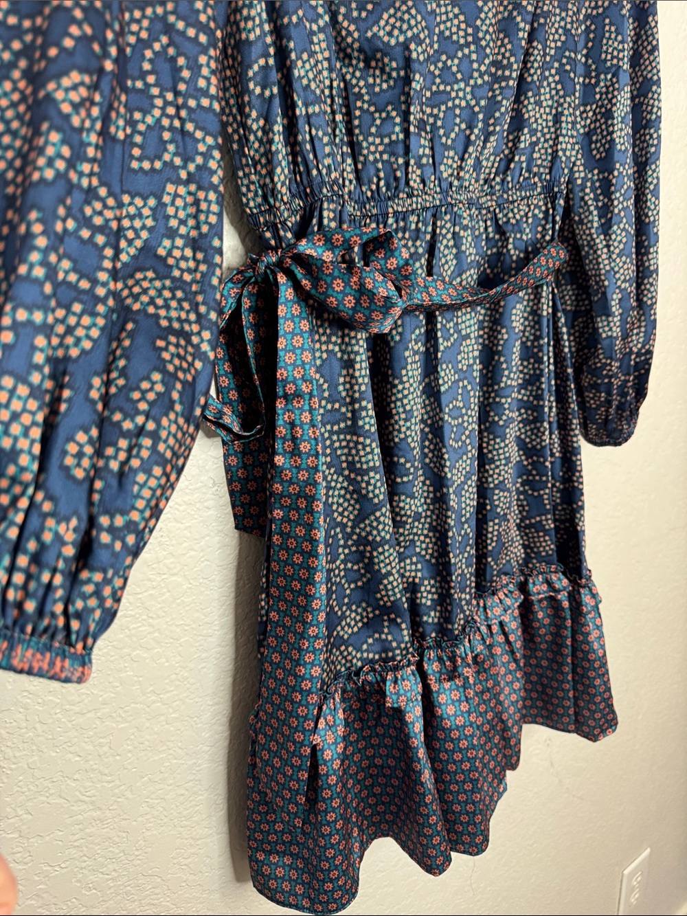 NEW Current Air Navy Tie Waist Multi Pattern Knee Length Mini Dress Large - Picture 4 of 7